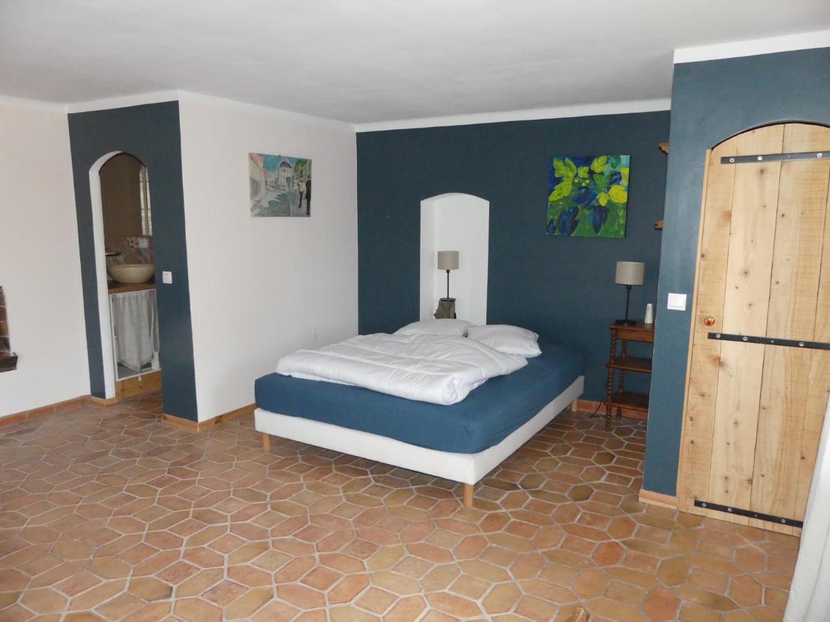 Solliès-Pont Le Charme D'Une Vieille Bastide Provencale المظهر الخارجي الصورة